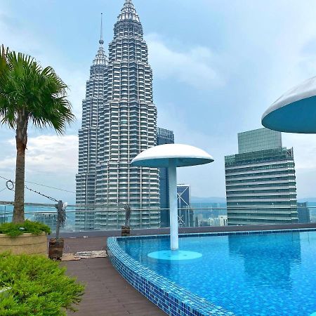 Sky Suites At Klcc By Like Home Куала-Лумпур Екстер'єр фото