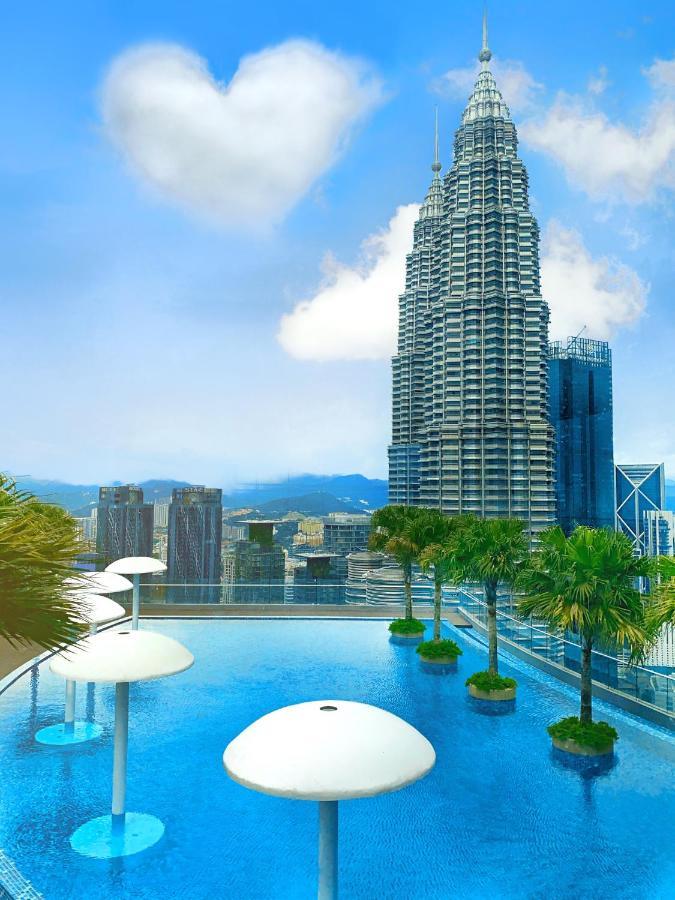 Sky Suites At Klcc By Like Home Куала-Лумпур Екстер'єр фото