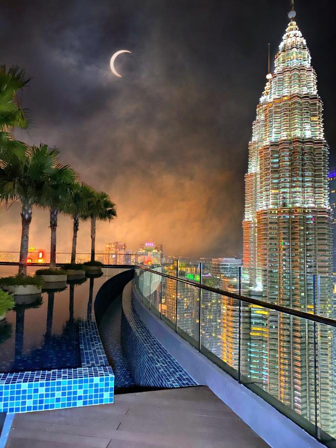 Sky Suites At Klcc By Like Home Куала-Лумпур Екстер'єр фото